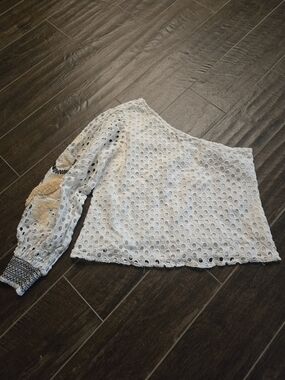 Marie Oliver White One-Shoulder Eyelet Top with Embroidered Sleeve
